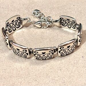 🆕Listing! Brighton silver square link bracelet Scrolls Pierced hearts Retired